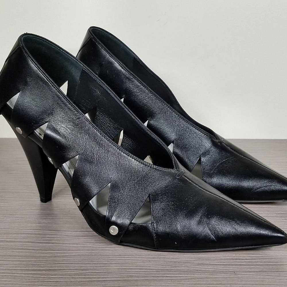 Celine Soft V-Neck Cut-Out 90 Pumps, Black Kidskin Leather, Womens Size 6.5 / 37